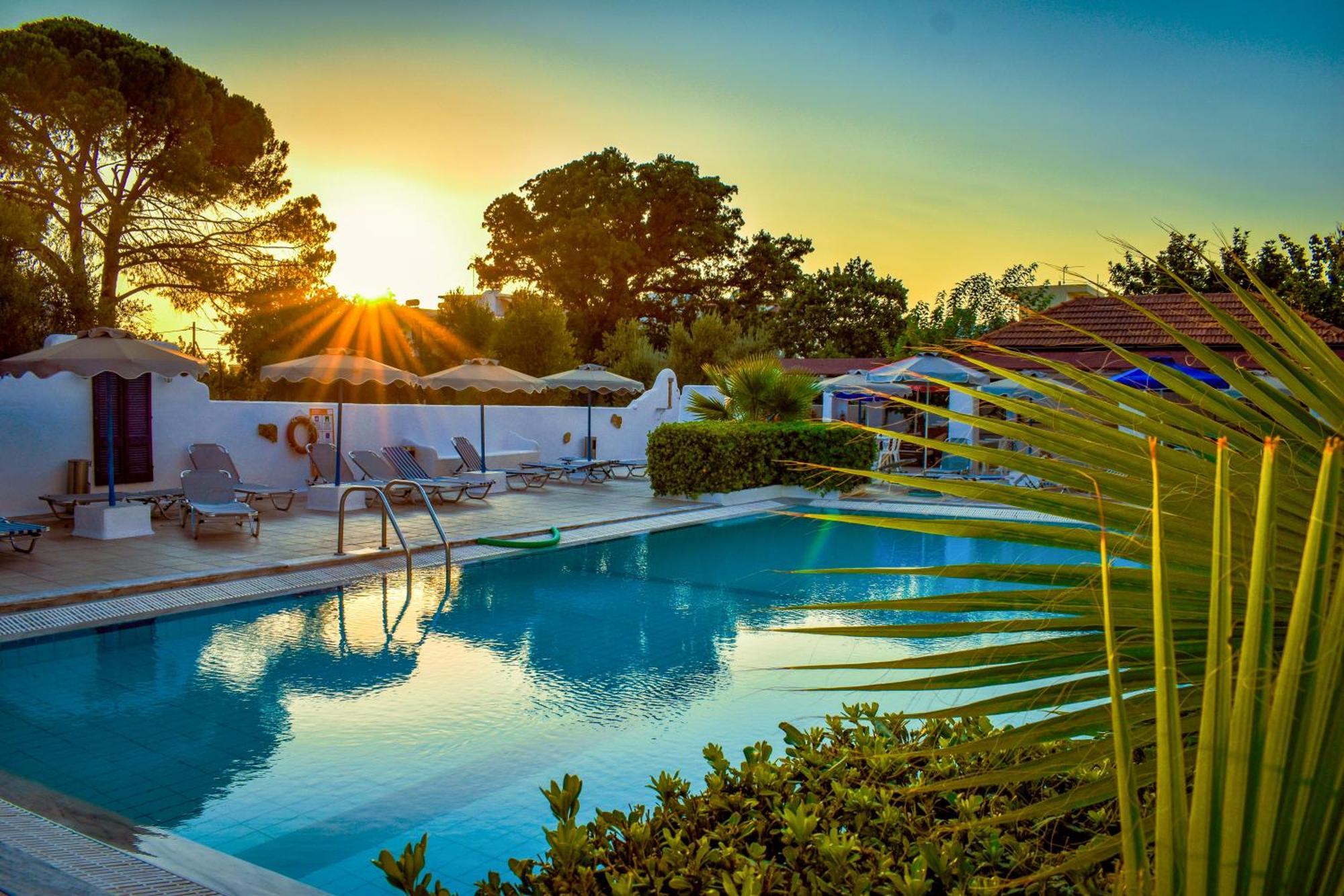 Hotel Nathalie Ixia  Ngoại thất bức ảnh